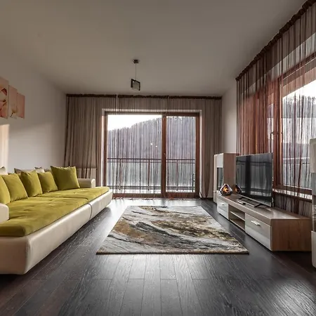 Forest Breeze Apartterrace Брашов