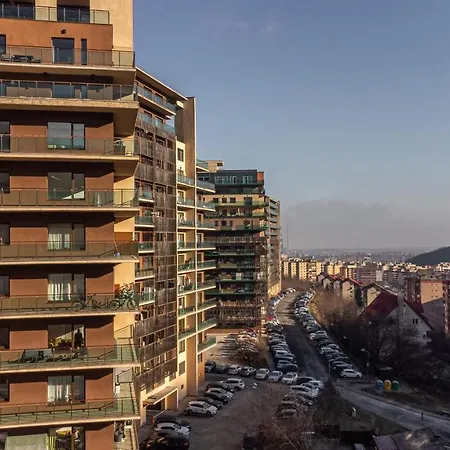 Forest Breeze Apartterrace Брашов